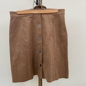Wilfred free suede skirt